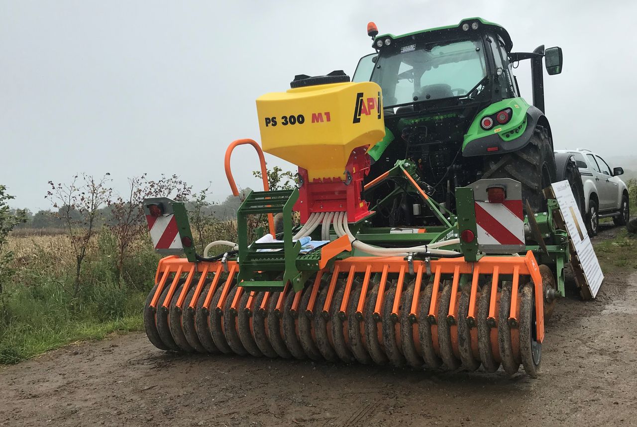 Take the opportunity to plant when combines are parked