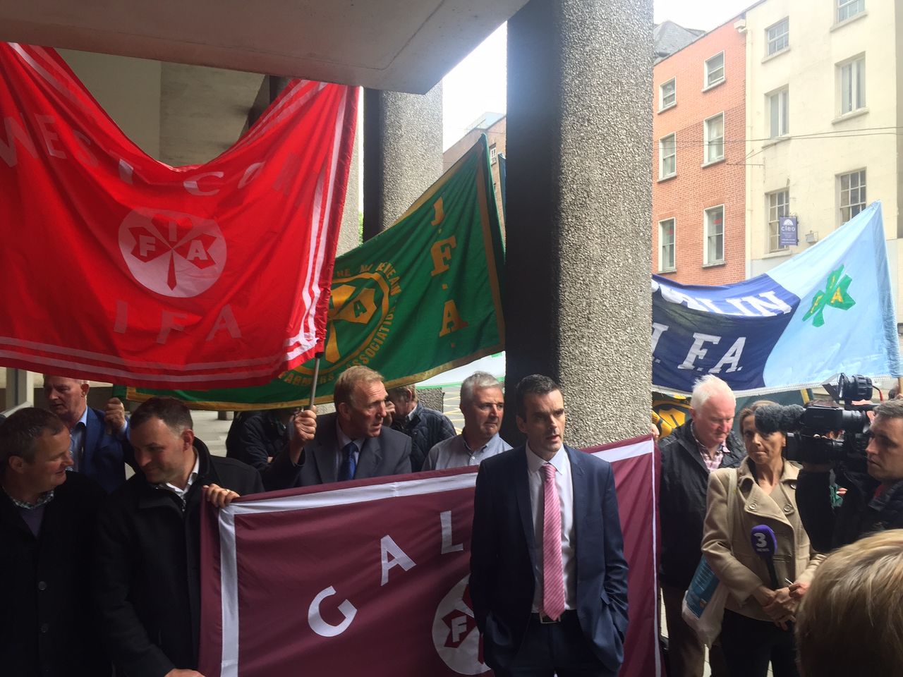 IFA to protest farmer loan sale outside AIB AGM