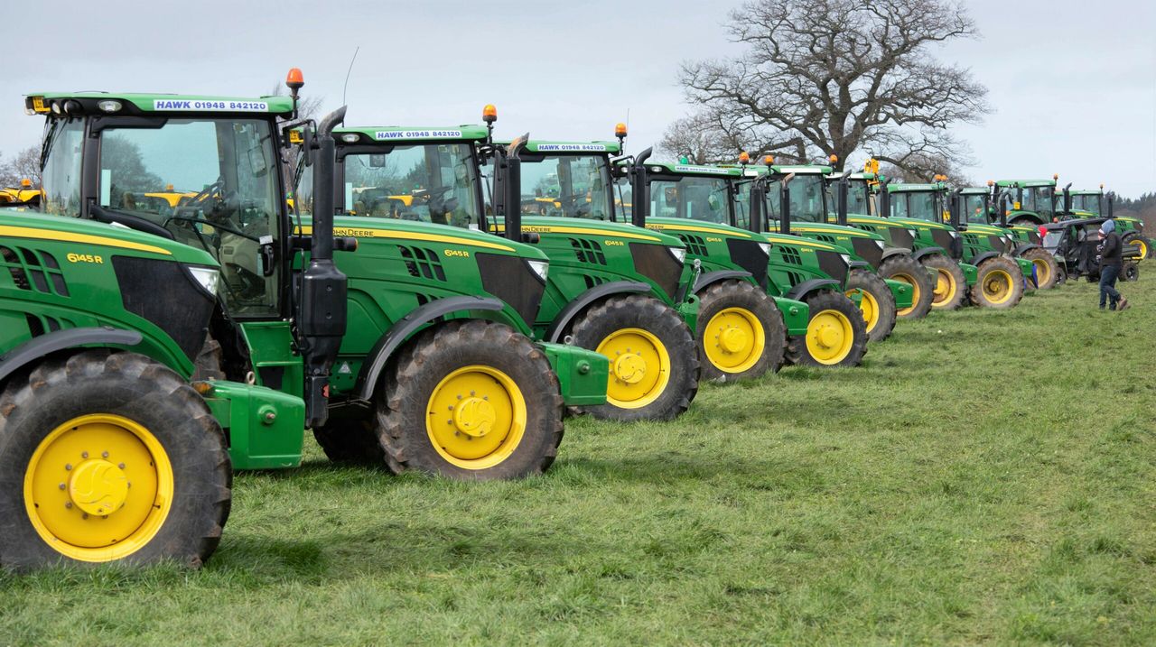 Auction report: Sample 6R/M Series tractor prices from giant sale
