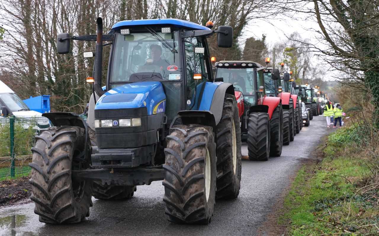 Huge support for Conor as more than 100 support tractor run