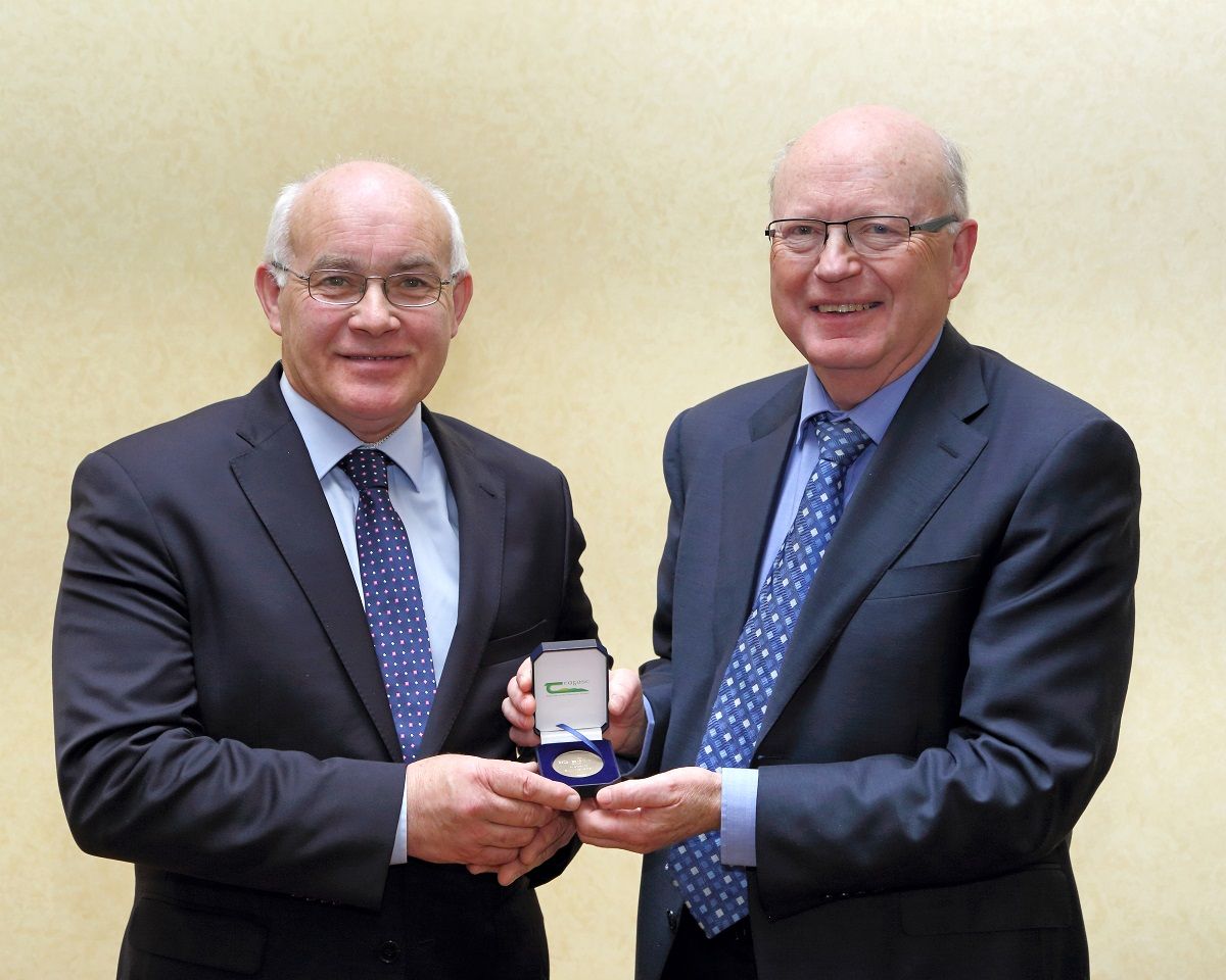 Cork man wins Teagasc's gold medal for 'exceptional contribution'