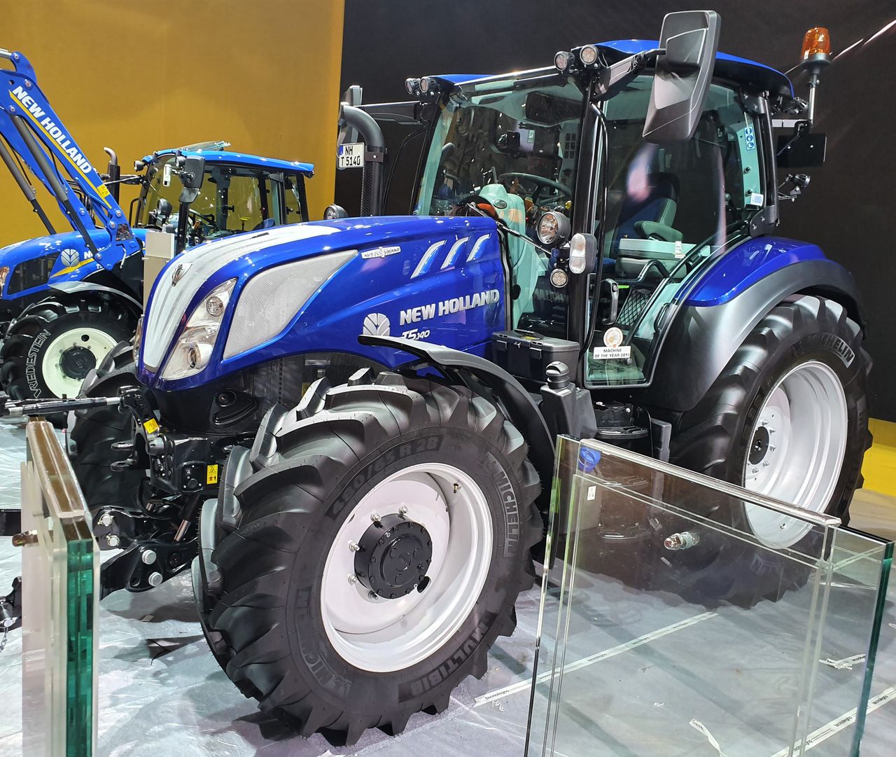 How many new tractors are selling in Ireland?