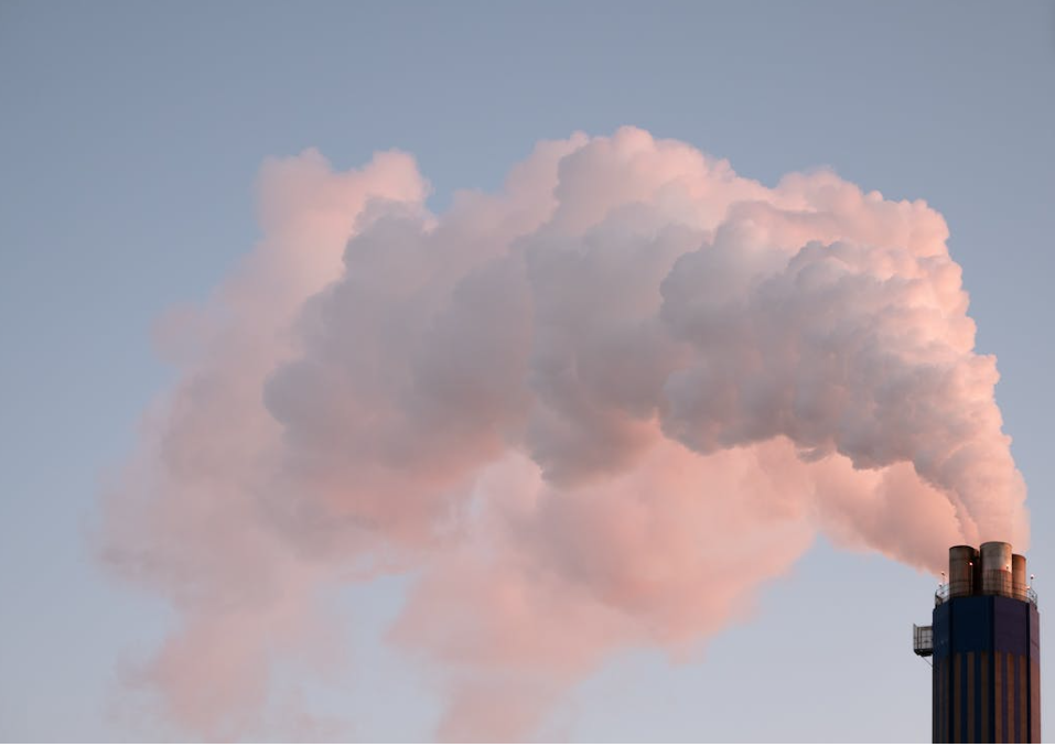 Report: Greenhouse gas emissions directly impacting Irish weather