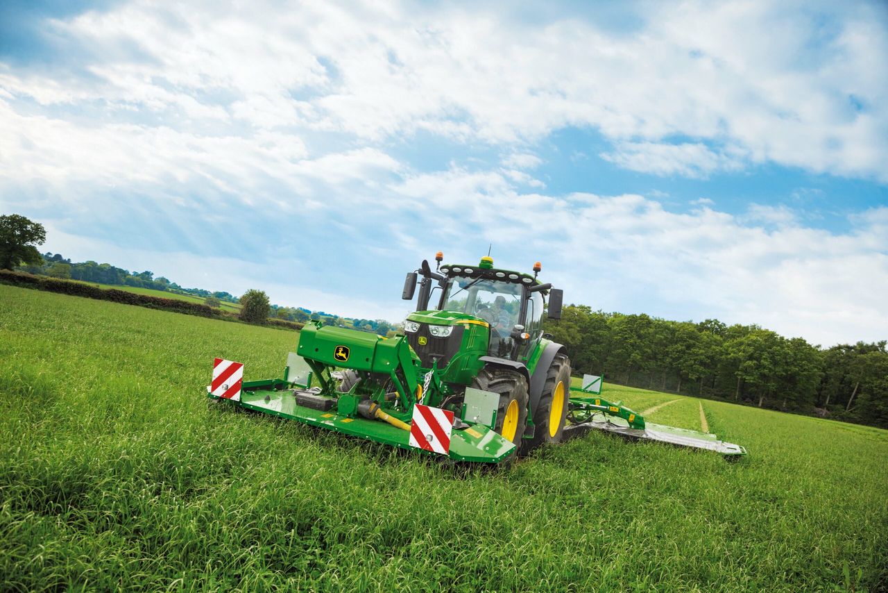 John Deere launches new 6 Series