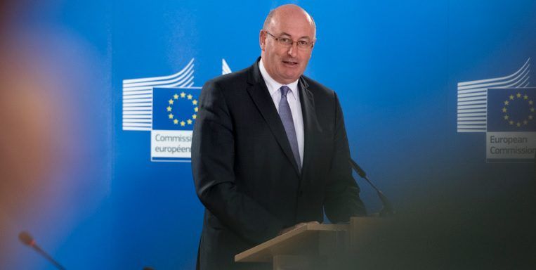 Hogan set to agree €300m dairy support package