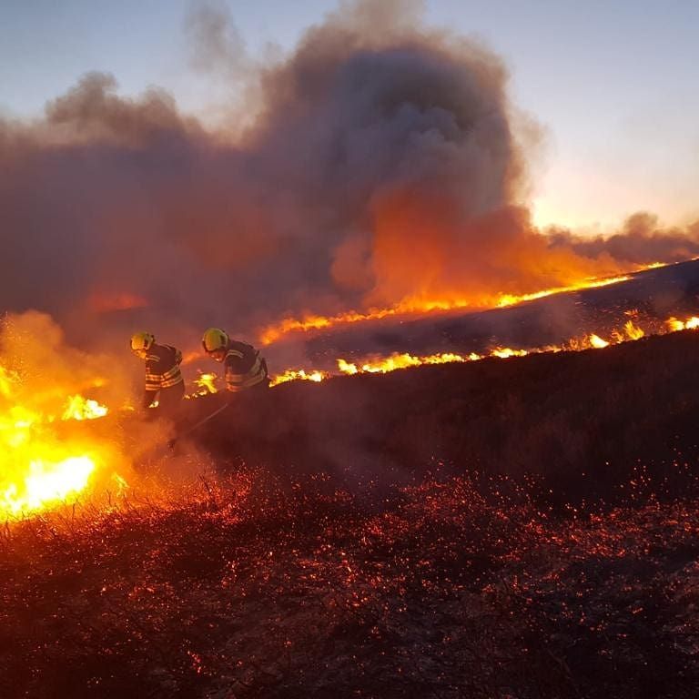 Farmers urged to be 'extra vigilant' with red fire warning in place
