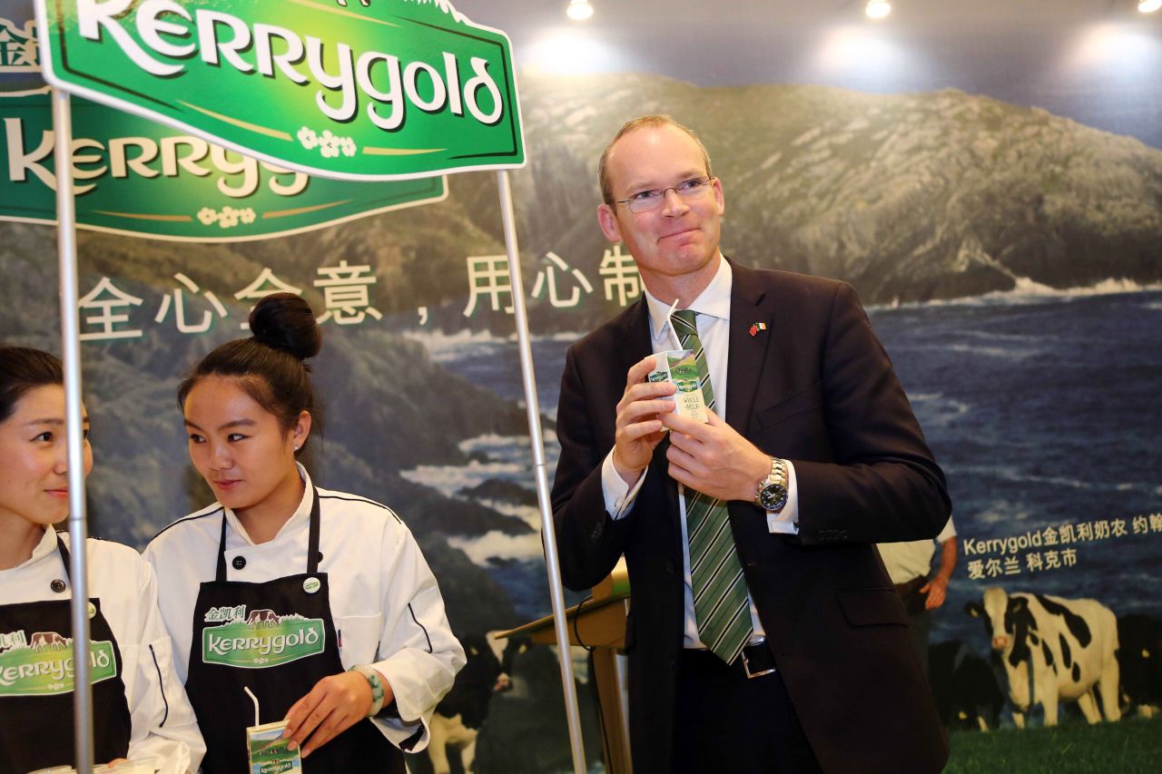 Second child for 600,000 Chinese couples will drive dairy demand