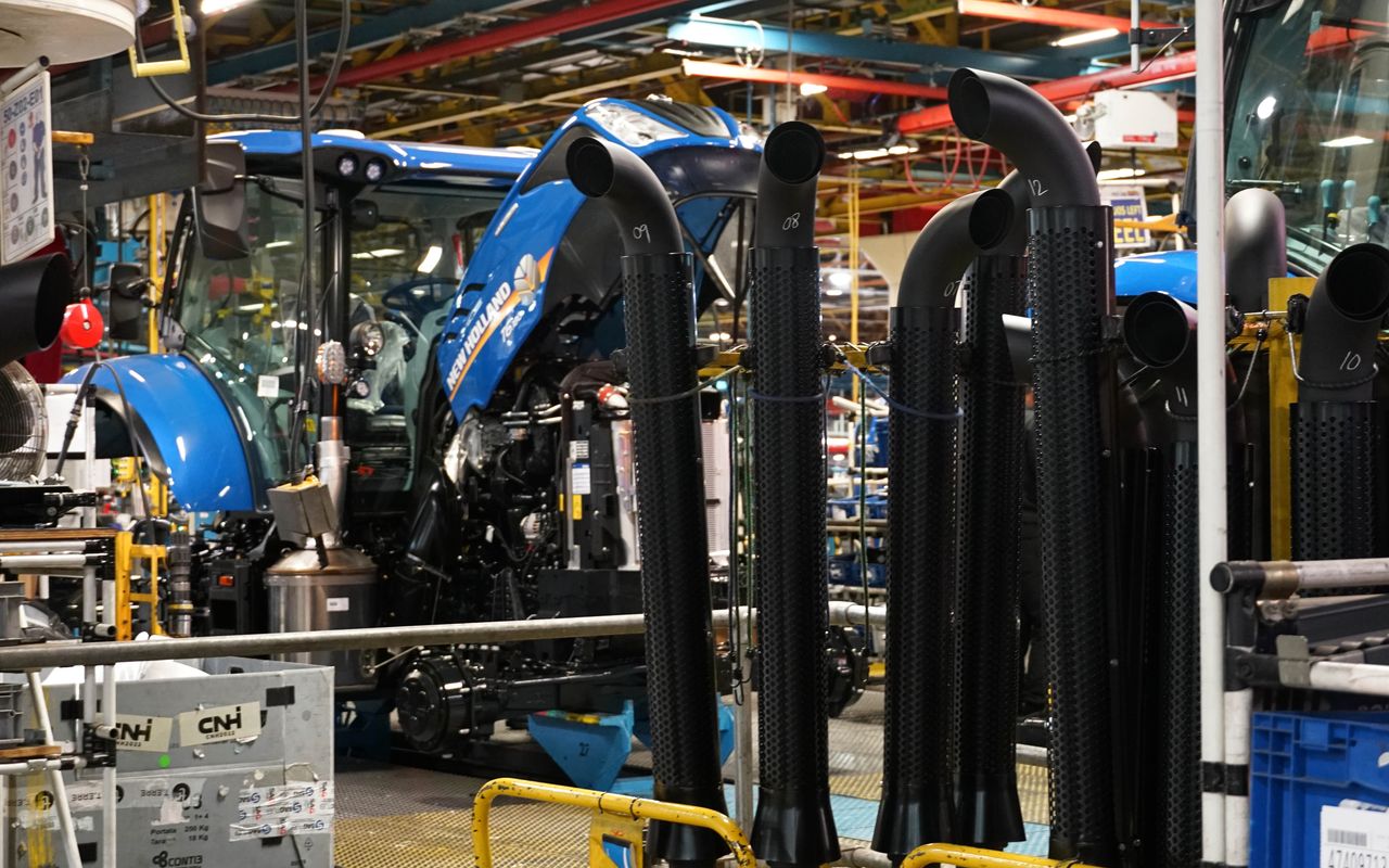Industrial action continues at CNH Basildon
