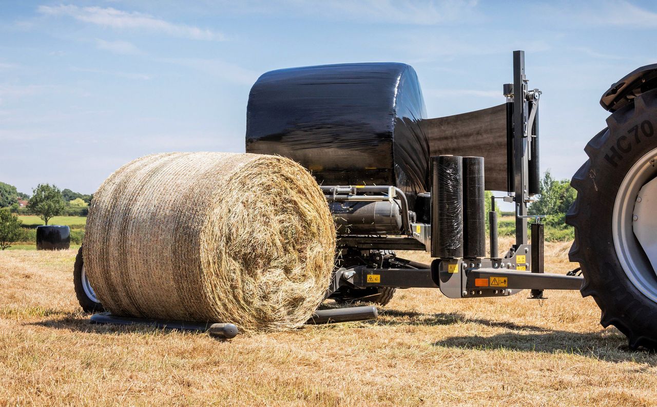 A 'straight-forward' trailed wrapper...from Massey Ferguson