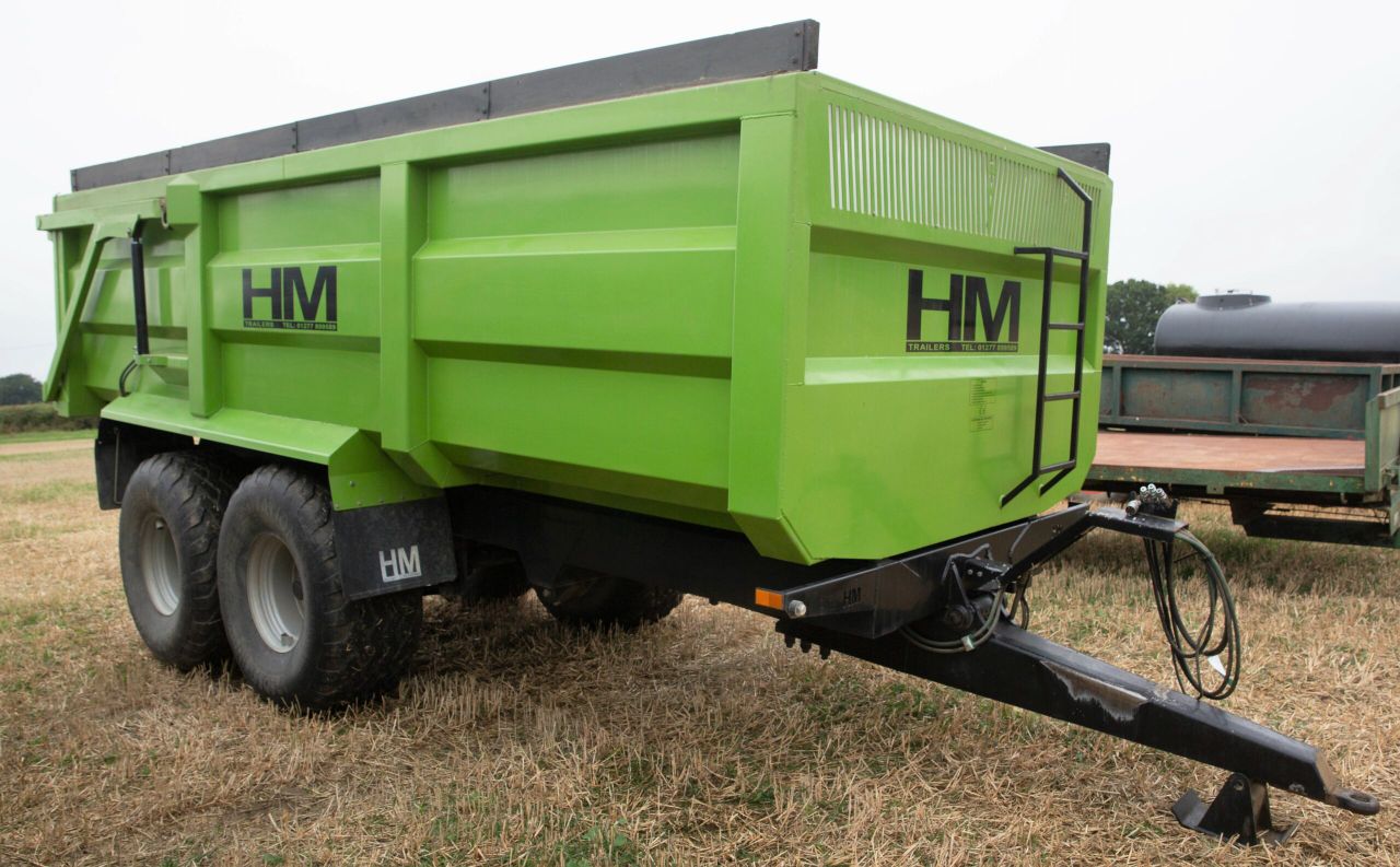 Auction report: 'Fresh-looking' machinery changes hands at 'on-site' sale