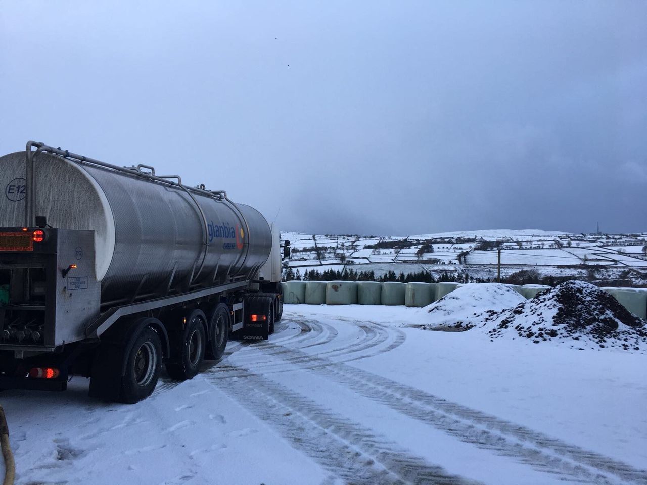 Dairy farmers: Make plans for milk collection in colder weather
