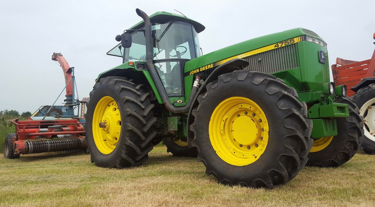 Unleash the beast: 4755 leads the green army at 'Mogeely' outing