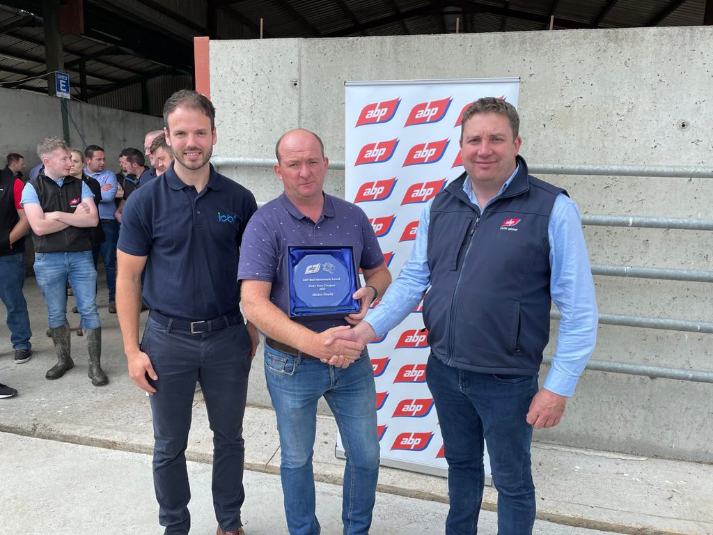 The 2022 ABP Beef Benchmark dairy-steer category sustainability award was won by Declan Hickey from Co. Kilkenny