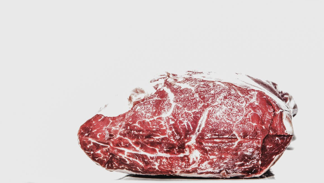 World meat prices fell in December