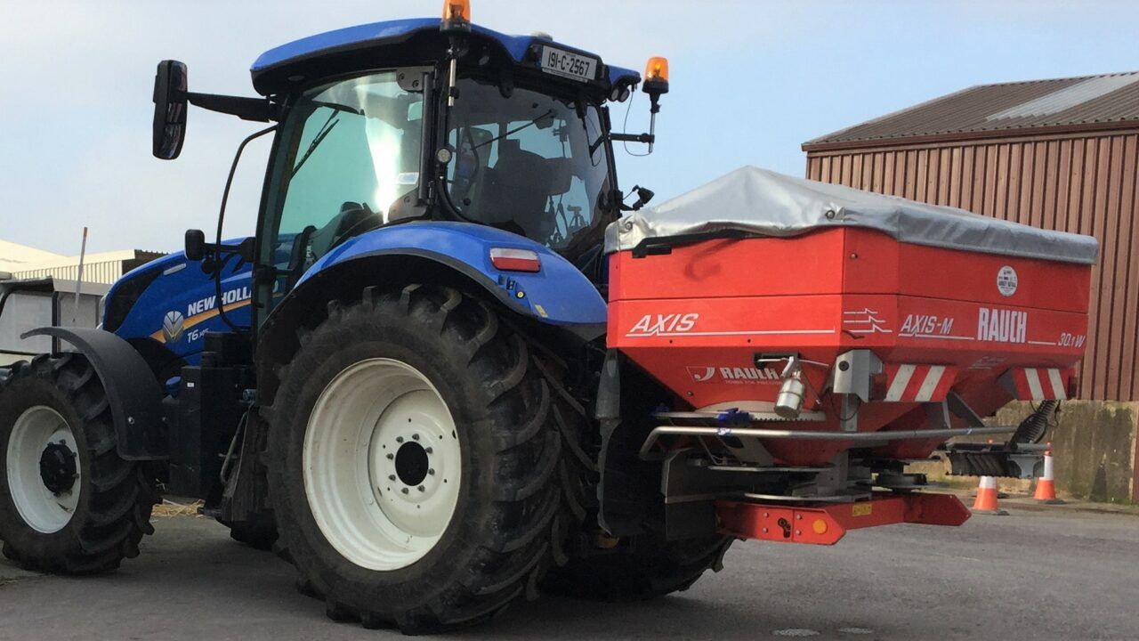Fertiliser prices fall further but price variation remains