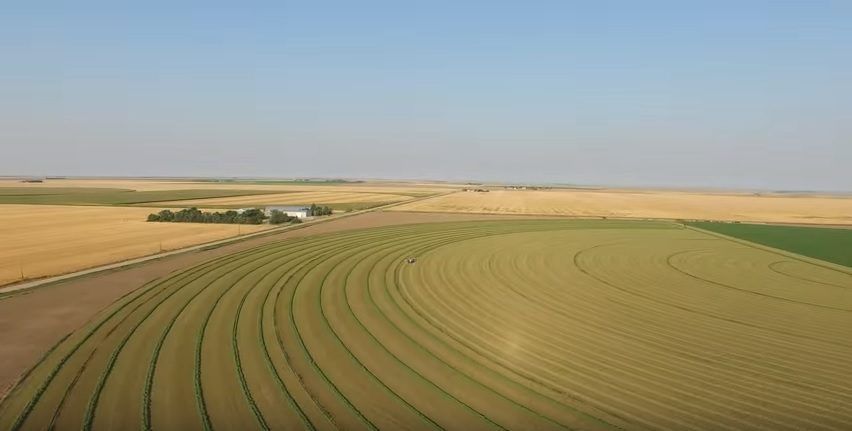 Video: Great footage of farming in the US on a huge scale