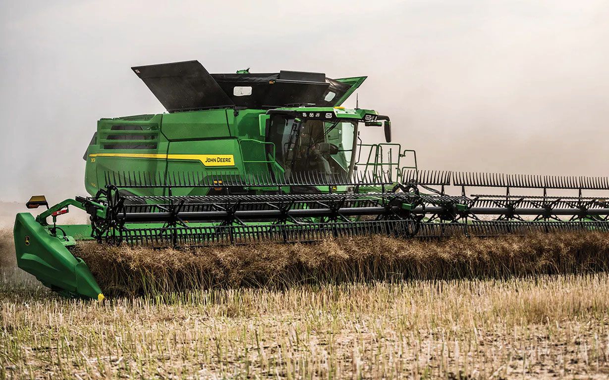 John Deere launches improved reel on draper heads for 2026 models