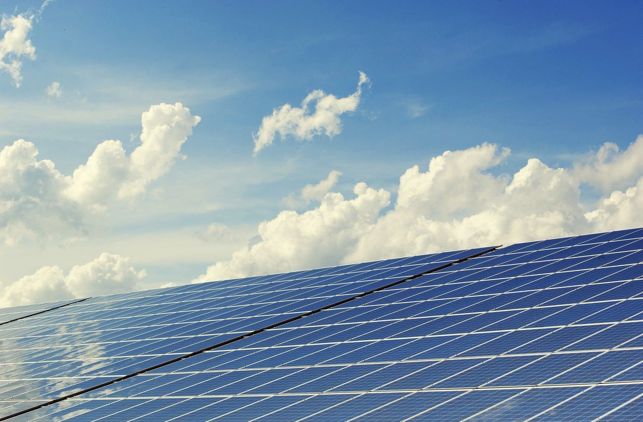 'Almost impossible' to install solar panels because of current 'red tape'