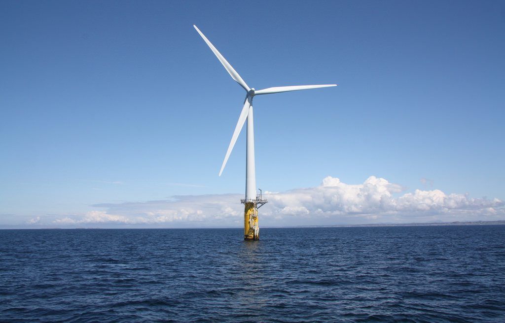 Minister invites applications for offshore wind projects