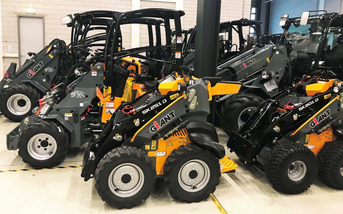 20,000th loader rolls off the line at Tobroco-Giant
