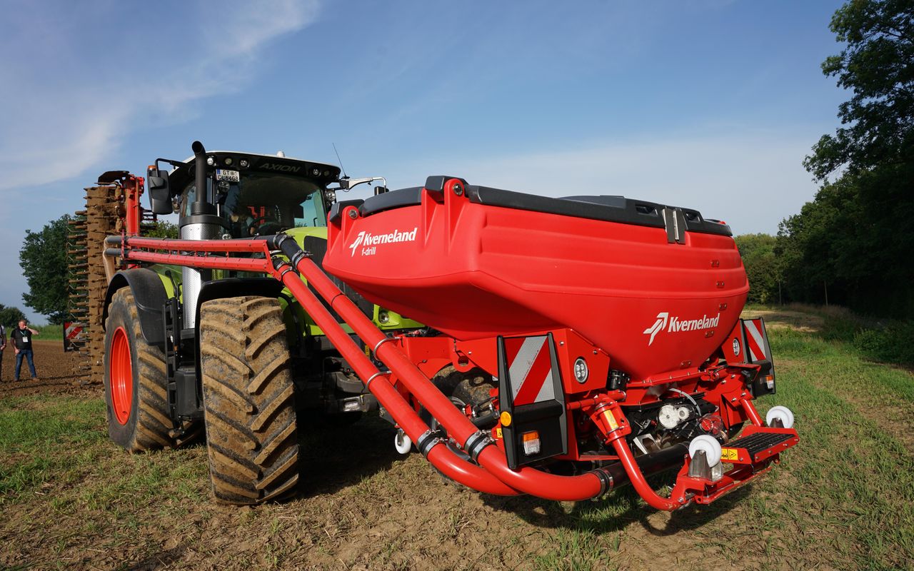Kverneland expands presence in midlands with Swaine Agri
