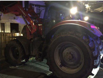 Six police cars and helicopter involved in 16km/h tractor chase