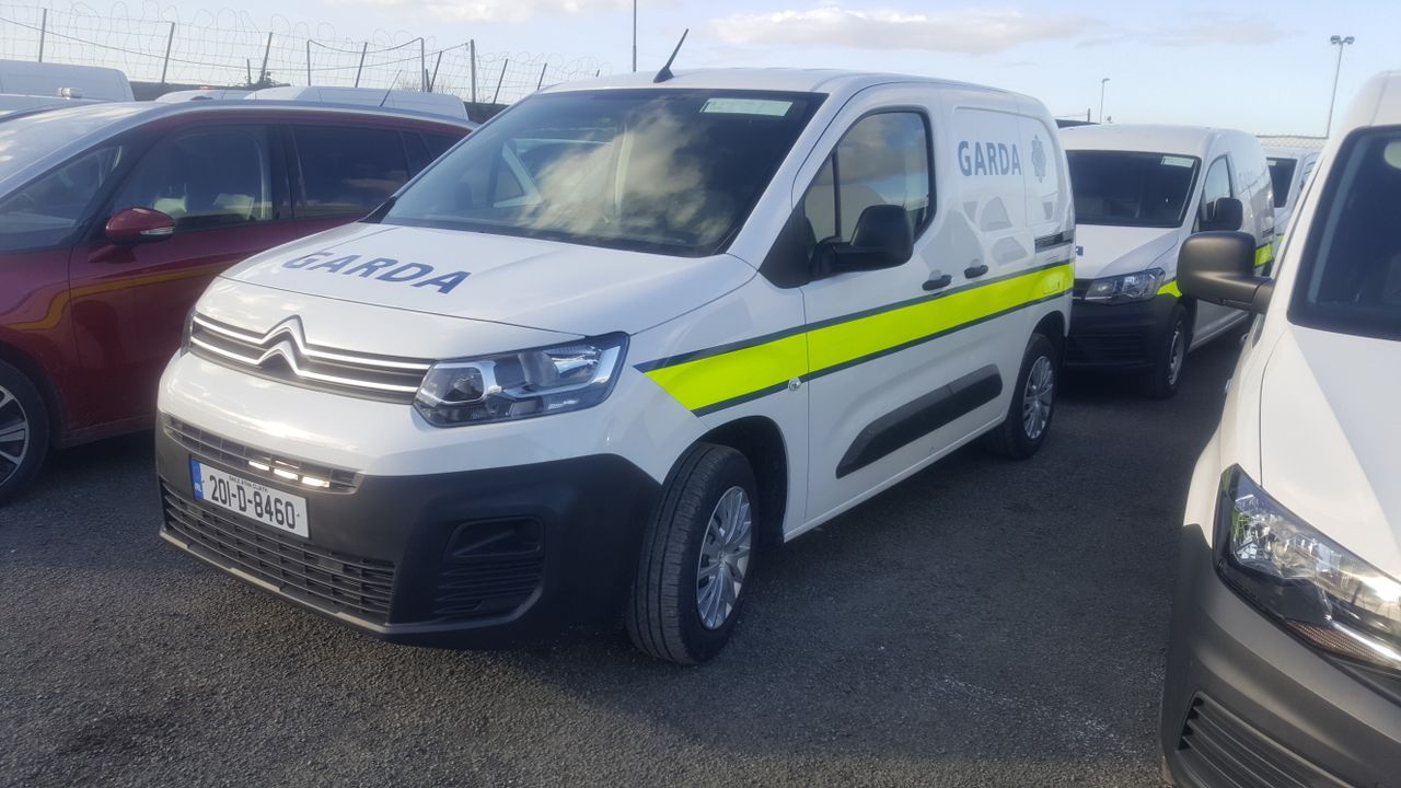 Gardaí appeal for witnesses after theft and subsequent recovery of 4X4