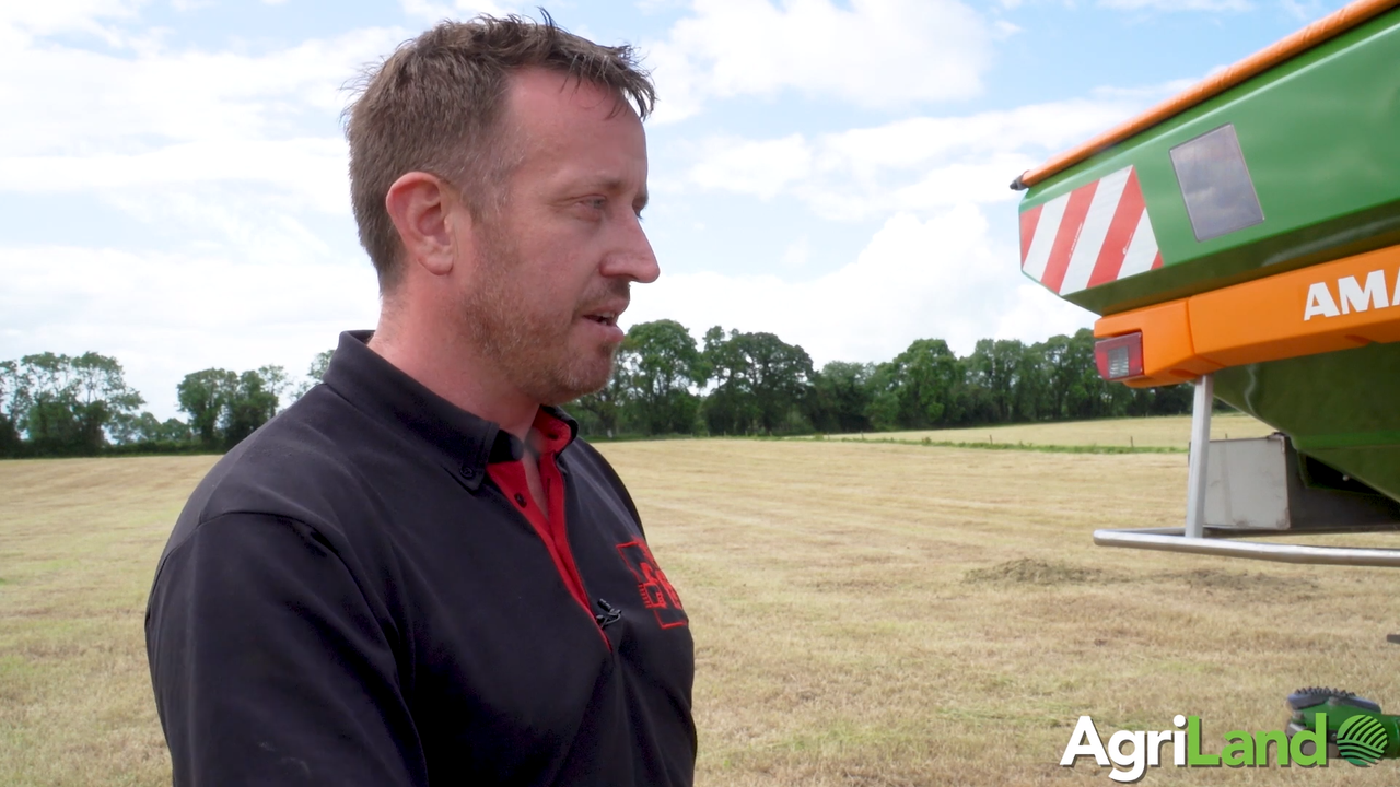 Video: Calibrate your fertiliser spreader...using your phone