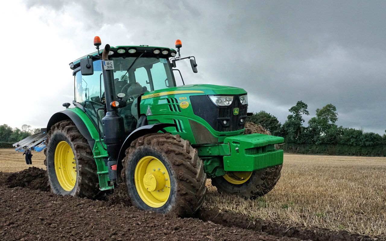 John Deere gives US customers the 'right to repair'