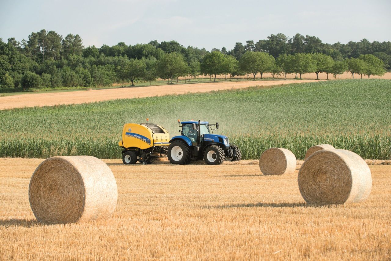 New Holland Roll-Belt variable chamber round baler gets upgrade