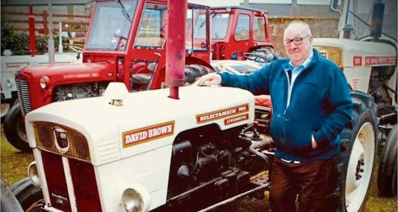 Allen Wylie tractor run ready to roll with vintage models