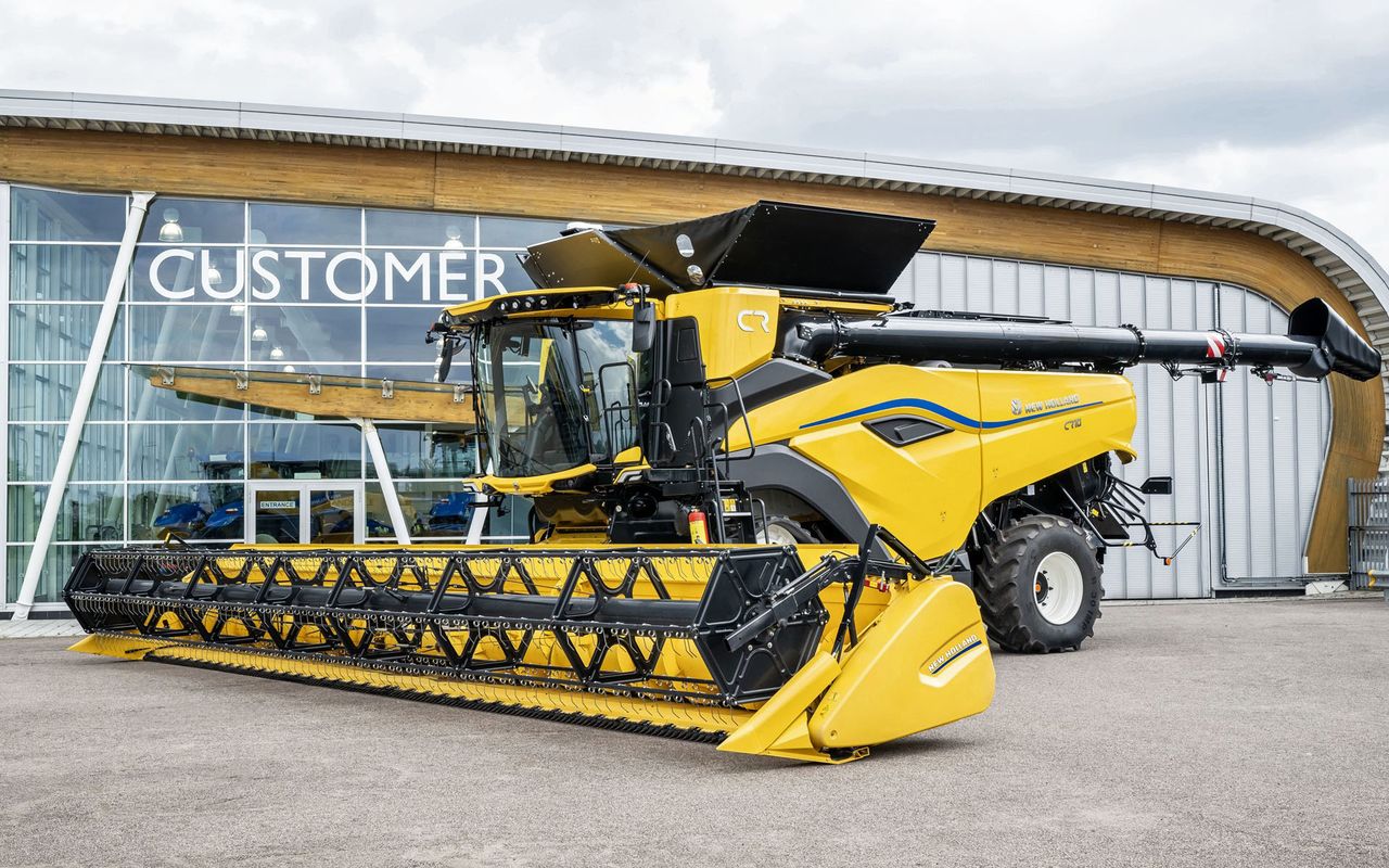 NH brings CR10 sibling to premium combine sector