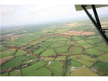 258-acre Tipperary farm makes €8,500/acre