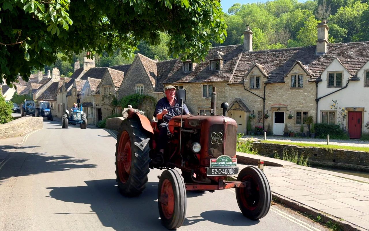 Machinery: Irish Rovers return after epic UK tractor run