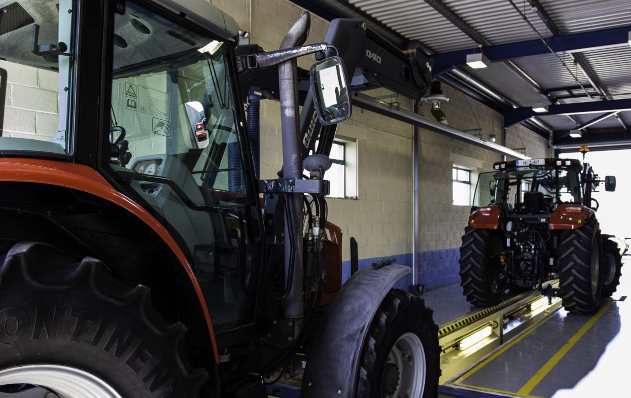 'First of its kind' tractor testing course launched by AIT