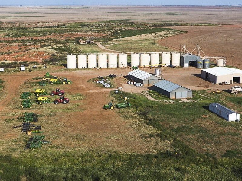 Pics: A 510,000 acre farm is on the market in the US
