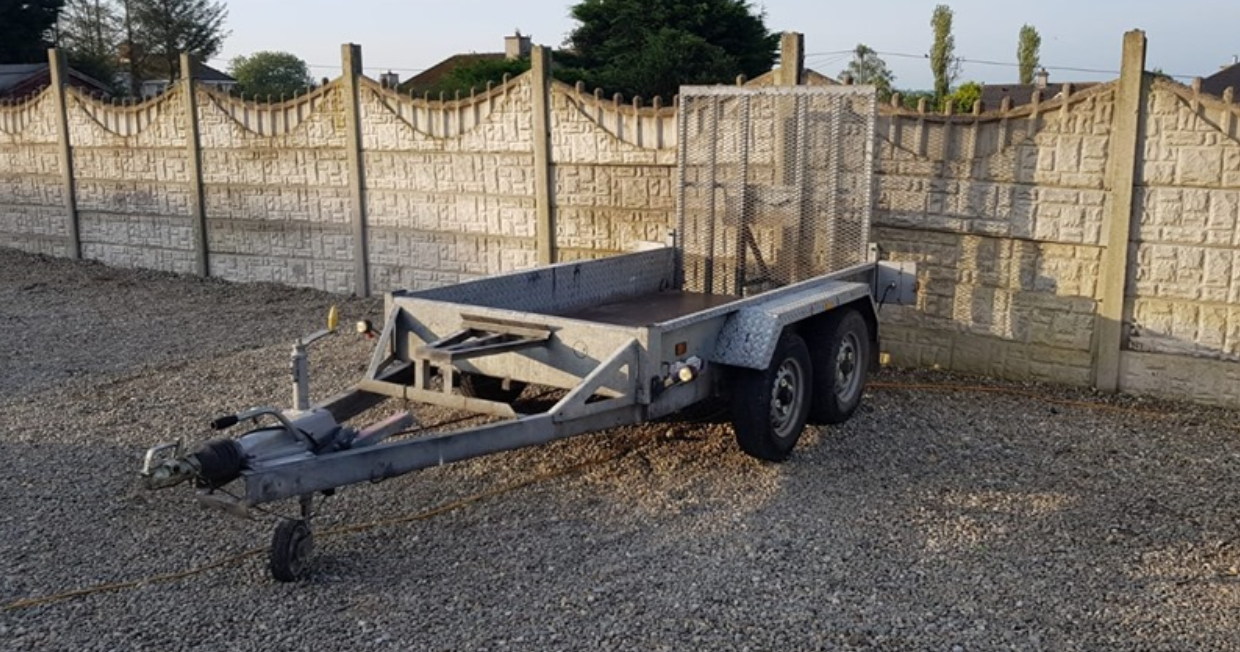 2 land cruisers and 8 trailers seized in Garda search