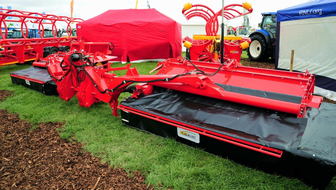 Keltec's giant mower unveiled at 'Ploughing 2018'
