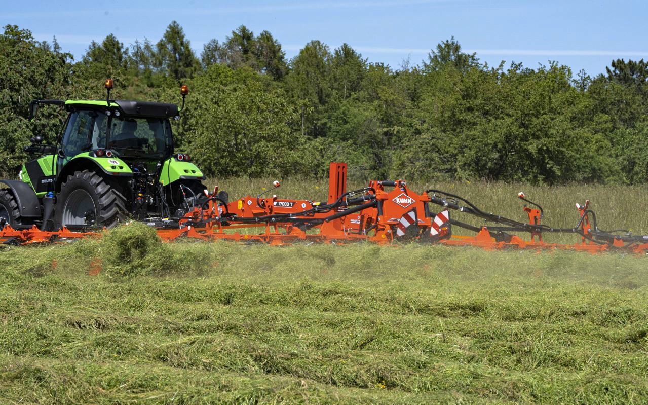 Quick folding Kuhn tedder has double the tine life