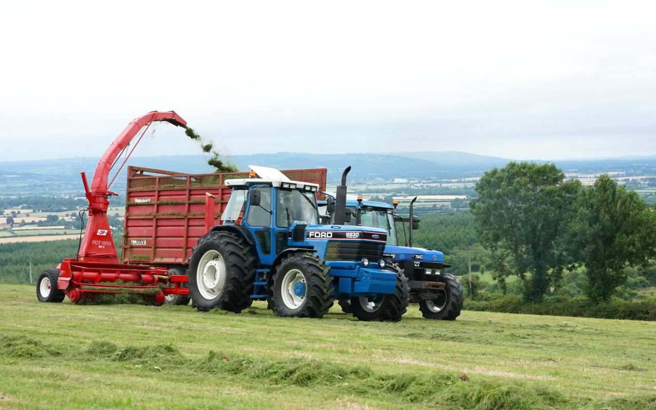 Machinery Focus: Rare Claas Jaguar 40 star of classics day