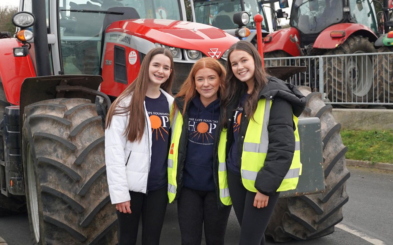 Buttevant tractor run boosts funds for HOPE