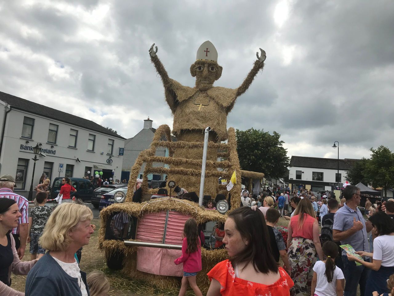 Pics: Community key to Durrow Scarecrow Festival 2018