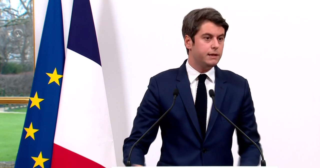 French prime minister unveils new law to support farmers