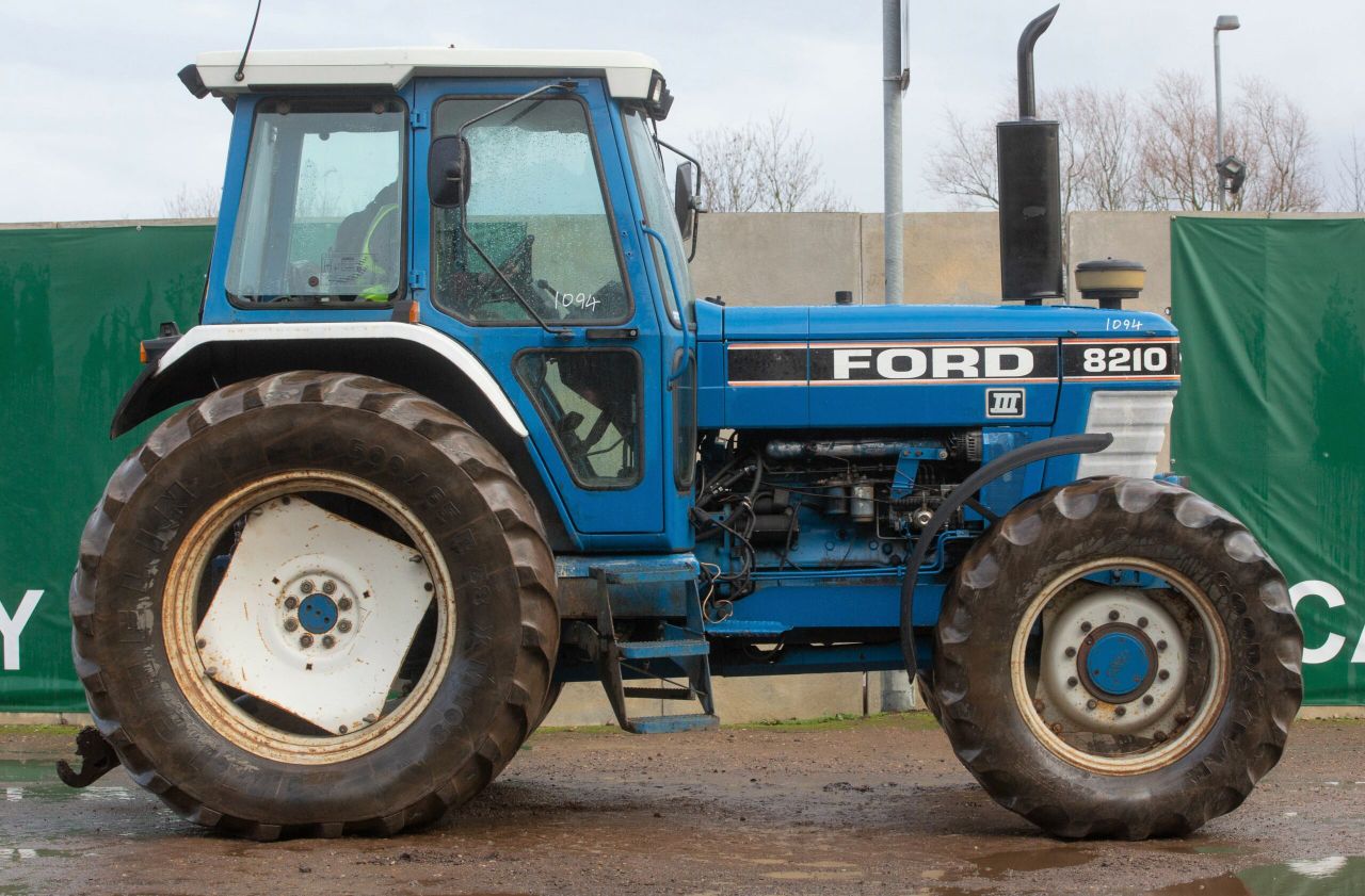 Auction report: Flurry of Fords in search of buyers at rain-sodden sale