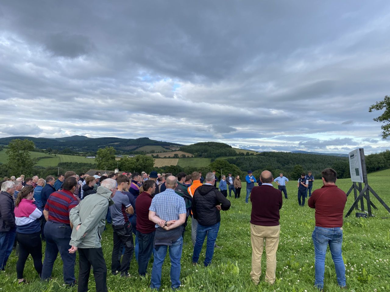 ABP Demo Farm hosts AHI CalfCare summer event