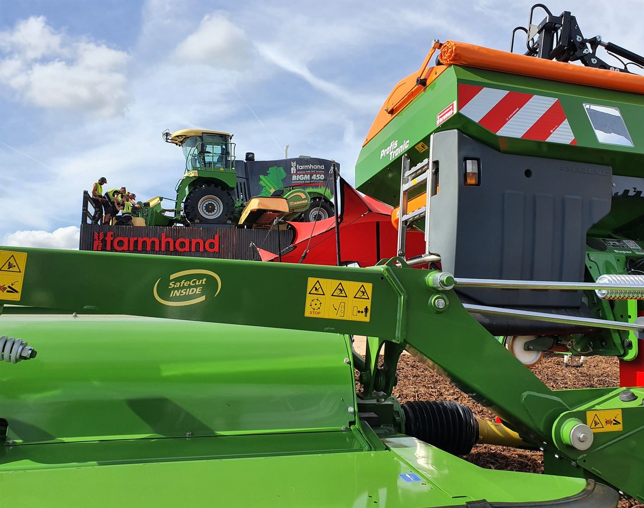 On-site pics: Machinery hauled, parked and ready for 'Ploughing 2019'