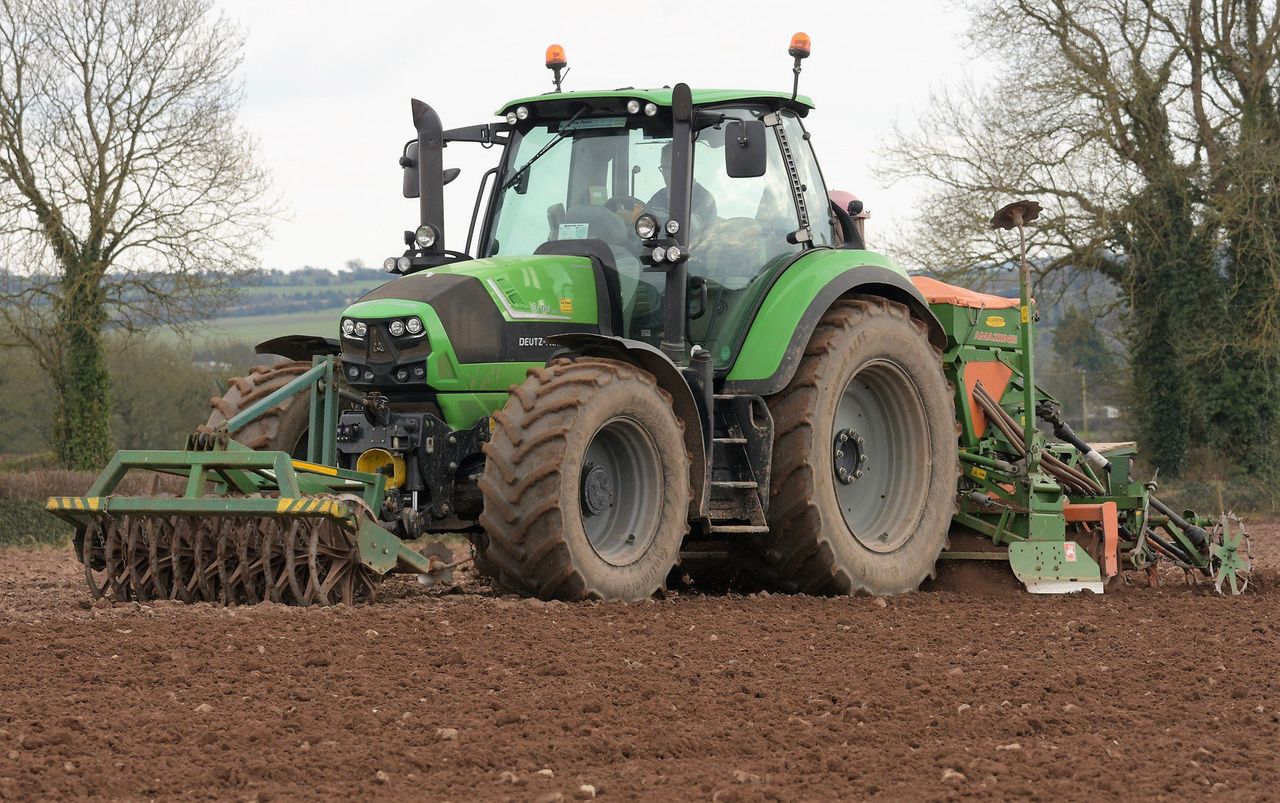 Reminder: 2018 FCI agri contractor 'guide' rates are now 'live'