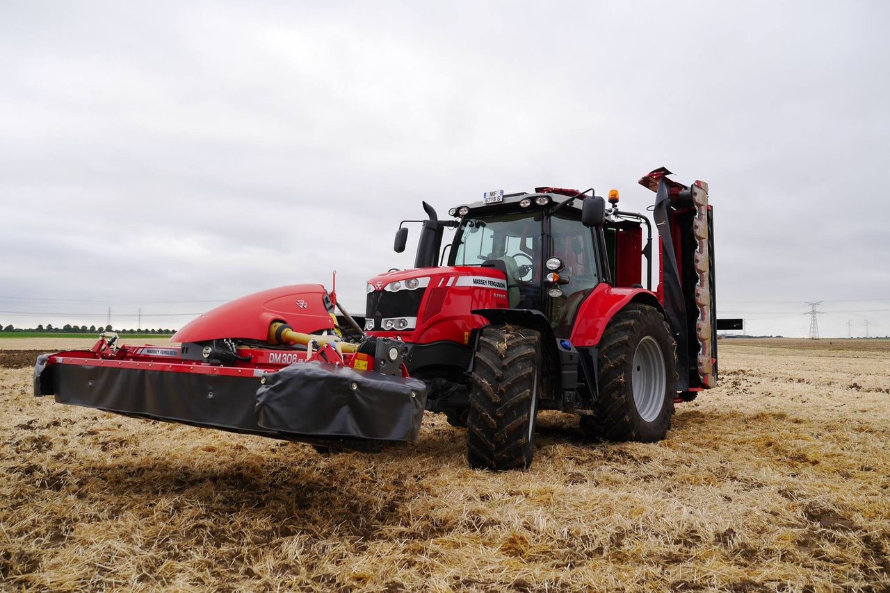 Check out the latest hay and forage equipment from Massey Ferguson