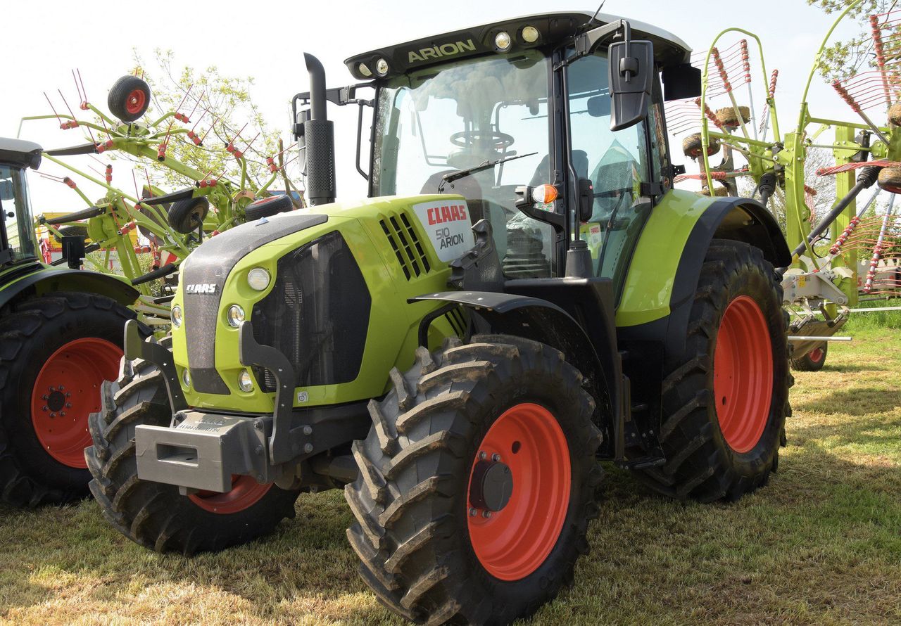 'A modern 120hp tractor will now need a minimum rate of €50/hour'