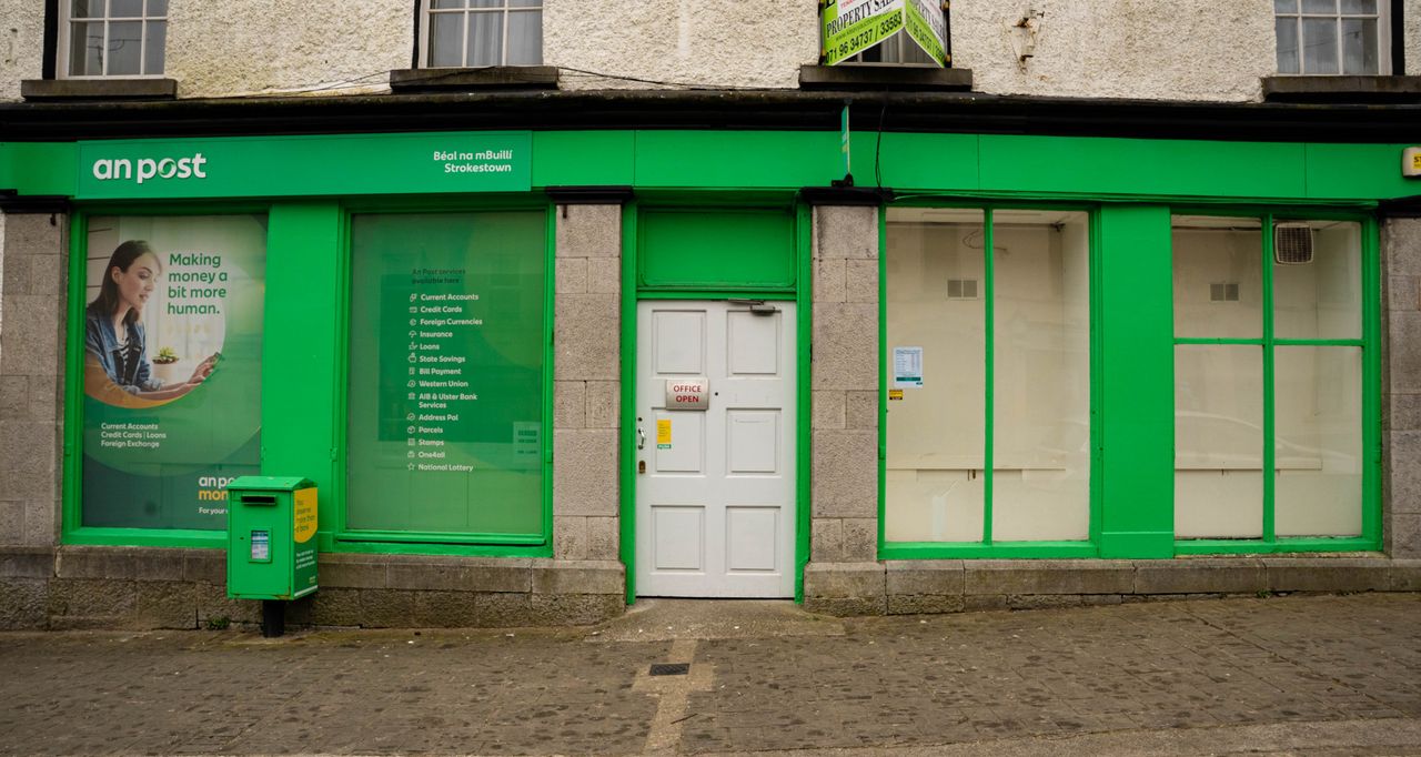 Government to investigate feasibility of directing business to post offices